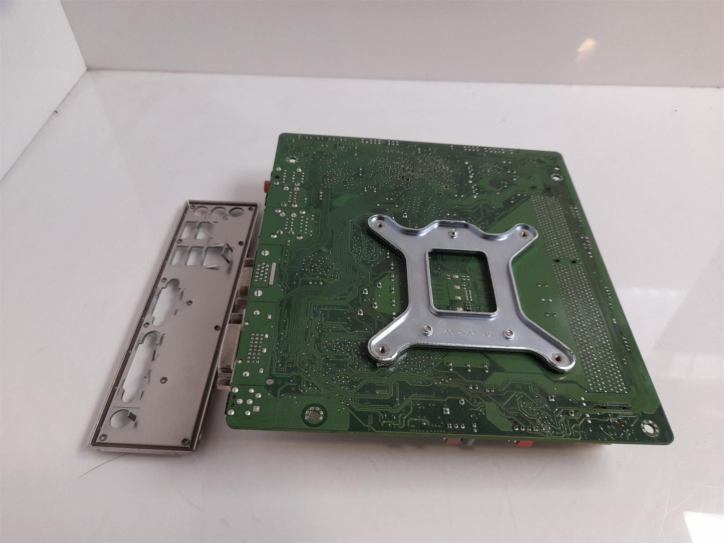 HP IPXSB-DM Socket LGA1155 Motherboard With I/O Shield 700239-001 699340-001