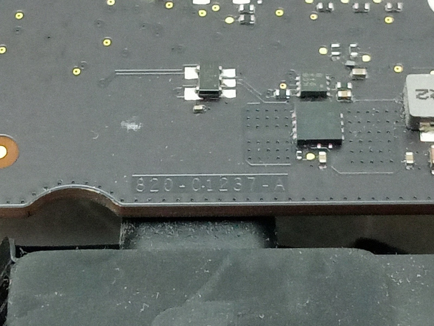 Apple iMac 2019 A2116 Socket LGA1151 DDR4 Logic Board 820-01237-A