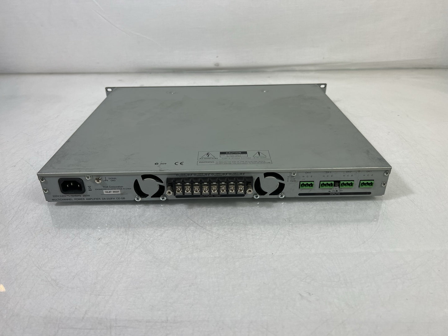 TOA DA-250FH CE 4 Channel Digital Power Amplifier - 4x 250W 100V/40ohm