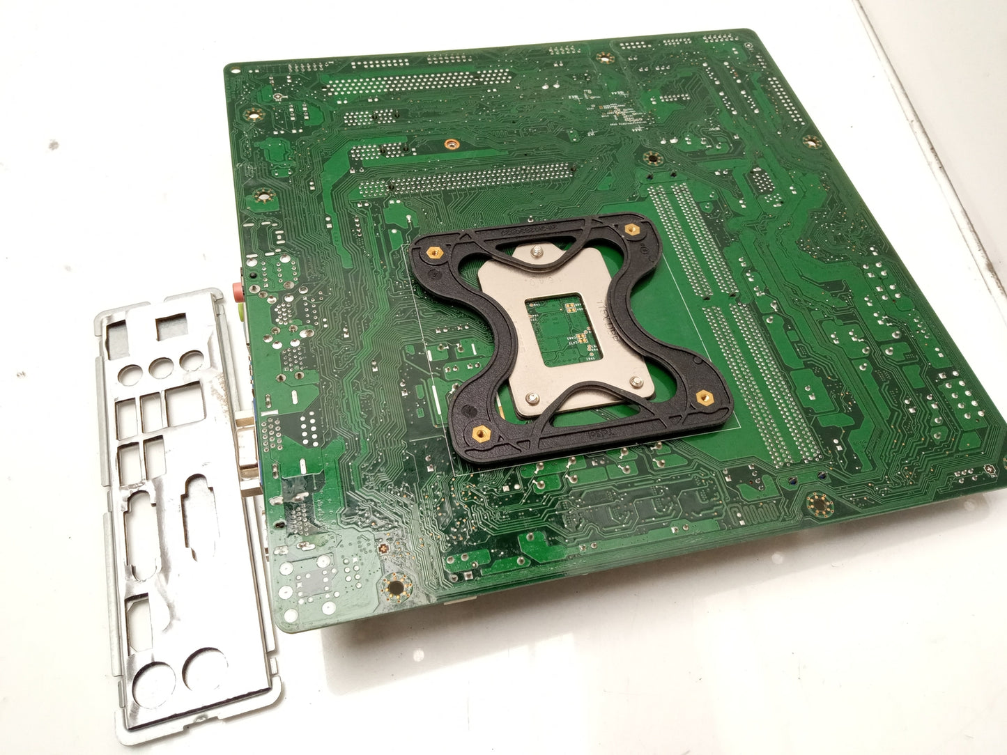 Lenovo ThinkCentre M700 LGA1151 DDR4 MicroATX Motherboard w/ I/O Shield 01AJ166