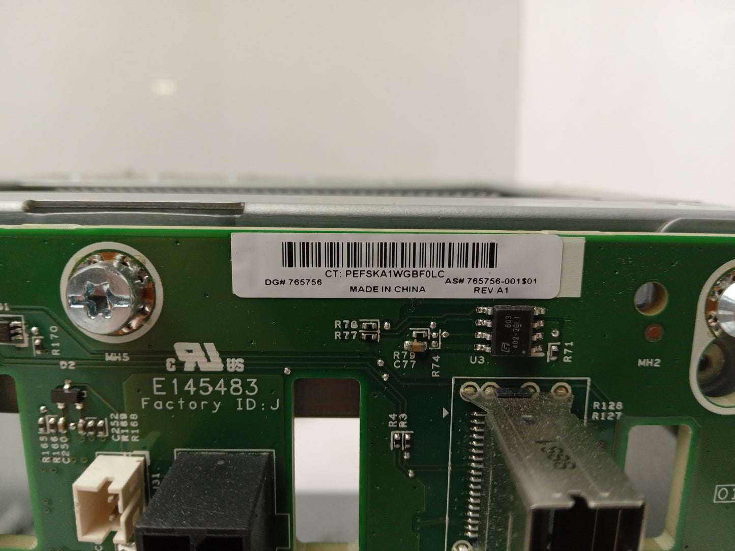 HP ML350 G10 2.5" 8 Bay Hard Drive Cage and Backplane 874978-001 765758-001