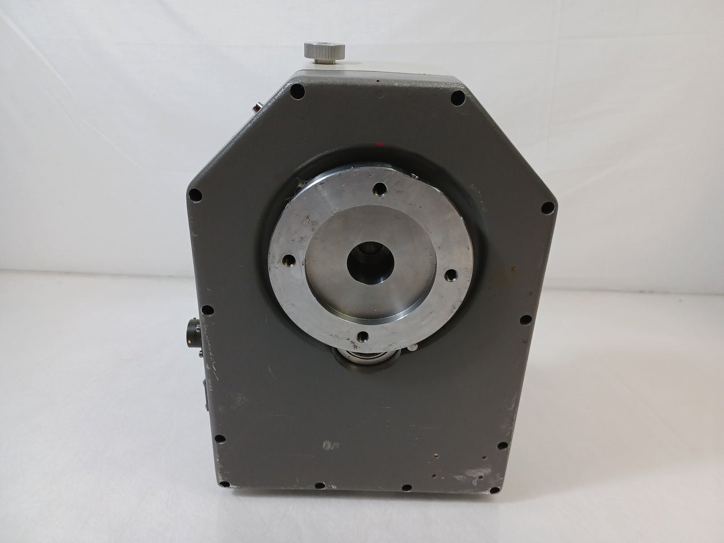 Vinten Radamec HK435 Robotic Heavy Duty Pan/Tilt Tripod Head - No Camera Mount