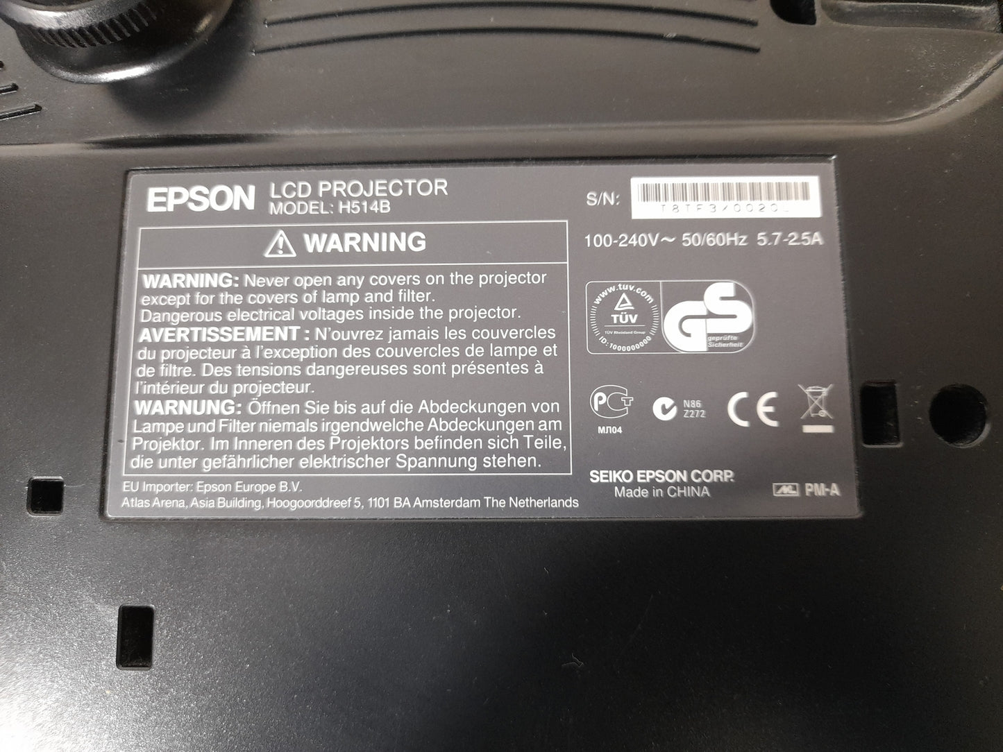 Epson EB-G6900WU 6000 Lumen 3LCD 1080P HD Projector - 388 Lamp Hours