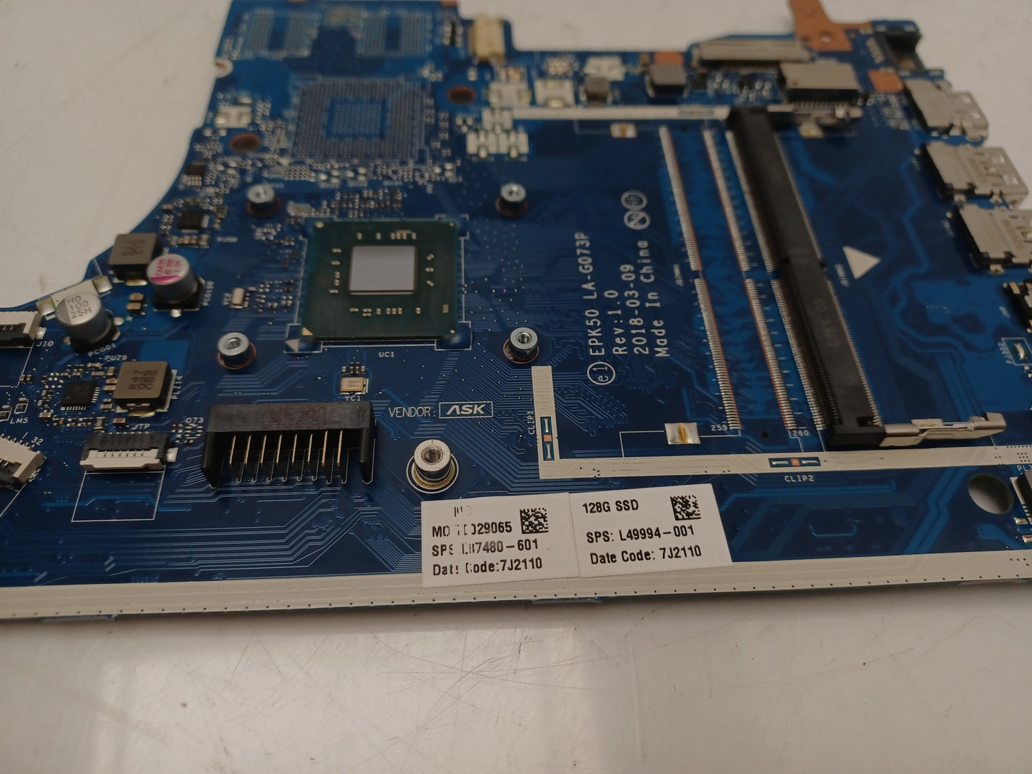 HP 250 G7 Laptop Motherboard With Celeron N4020 1.10 GHz DDR4 L87480-601