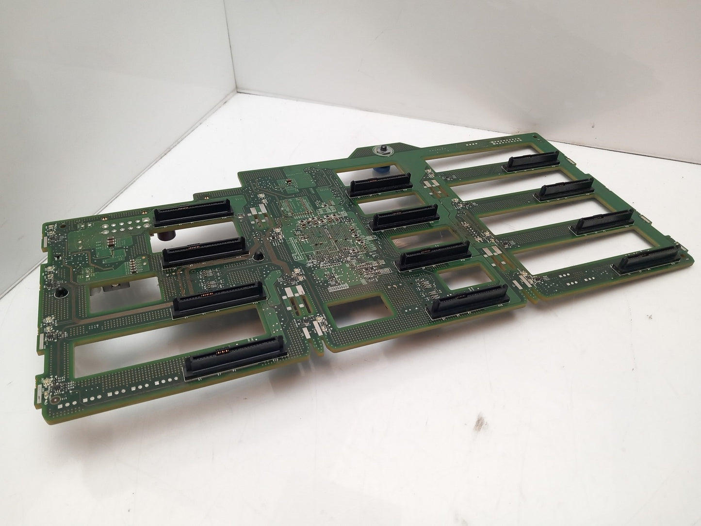 Dell PowerEdge T620 SAS Backplane 3.5' Drive bay 0X4V7W X4V7W
