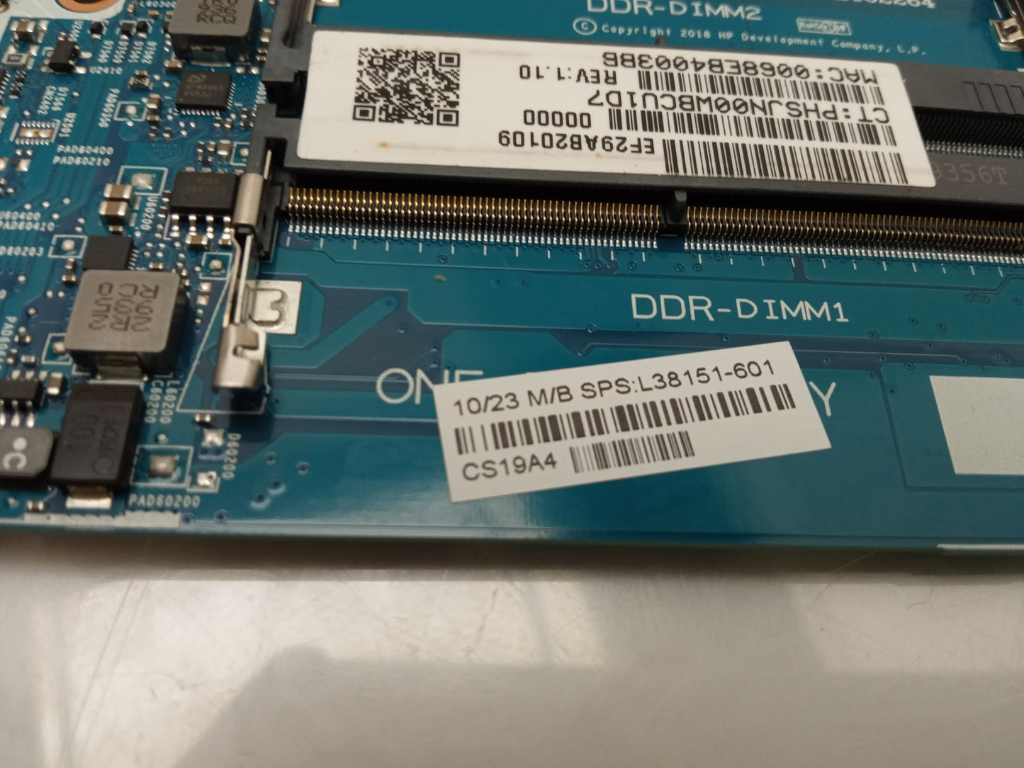 HP NoteBook 240 G7 Laptop Motherboard with i5-8265U 1.60GHz CPU DDR4 L38151-601