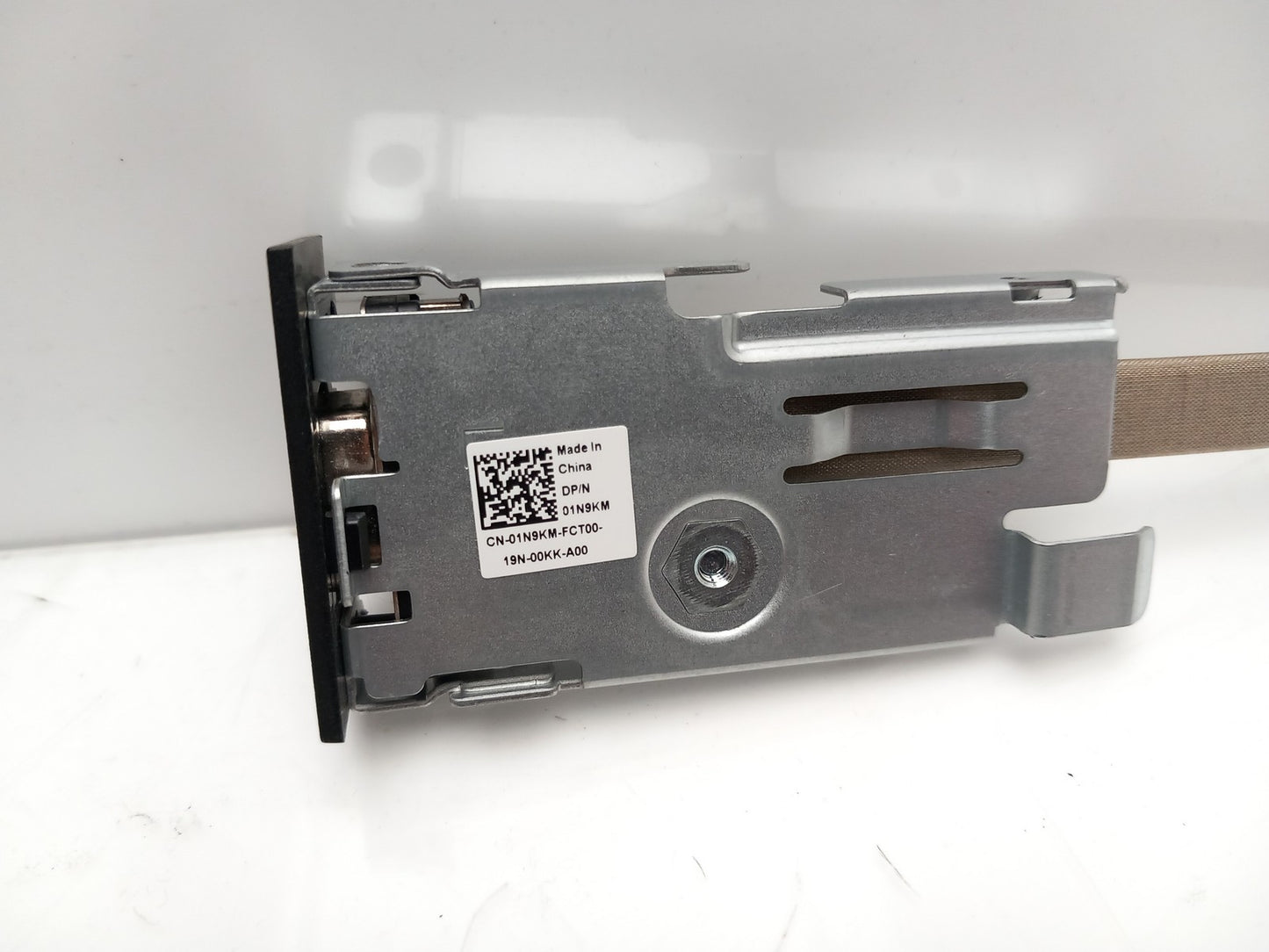 Dell EMC PowerEdge R650xs Front Serial Port Cable Assembly 07GPR5 7GPR5 082W2P