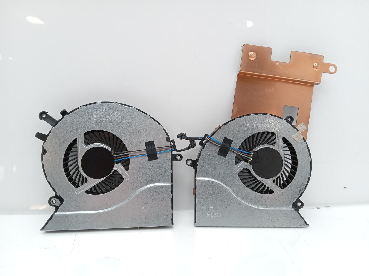 HP OMEN 17-AN Laptop Processor CPU & GPU Cooling Fan 931577-001 931576-001