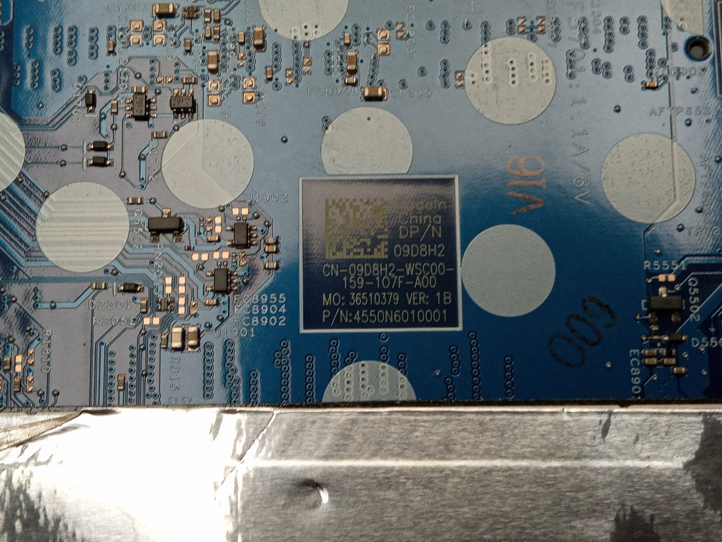 Dell Vostro 14 5410 Laptop Motherboard with i5-11300H 3.10 GHz CPU 09D8H2 9D8H2