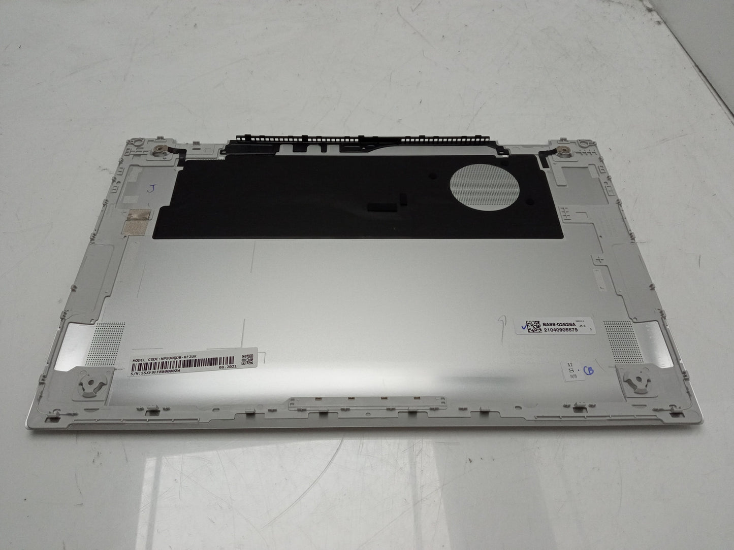 Samsung Galaxy Book Pro 360 NP930QDB Laptop Back Chassis Lid Cover BA98-02826A