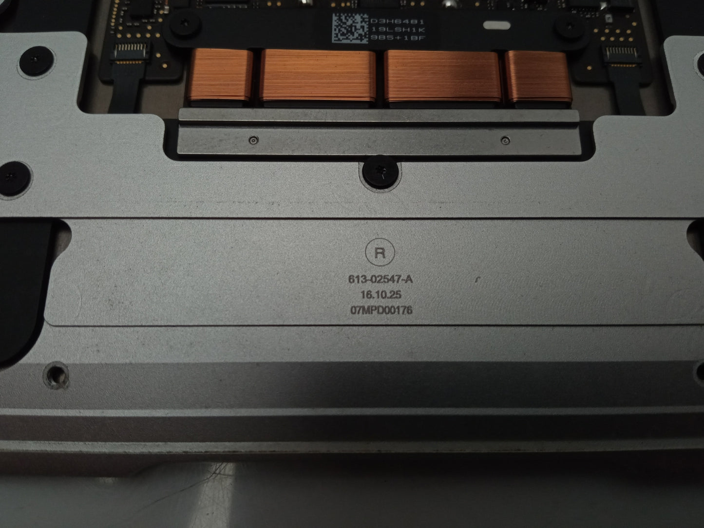 Apple MacBook 12" Laptop Keyboard Touchpad Palmrest Assembly 613-02547-A