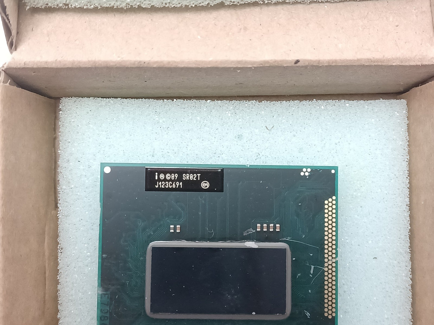 Intel Core i7-2710QE 2.10 GHz Socket G2 Processor CPU (SR02T)