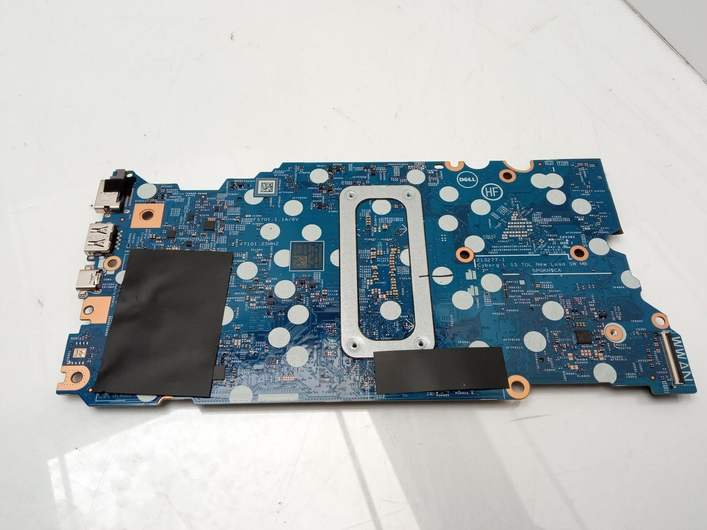 Dell Latitude 3520 Laptop Motherboard i5-1135G7 2.40 GHz CPU DDR4 0D9VNX D9VNX