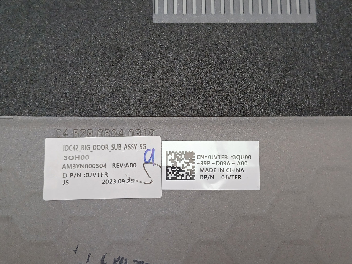 Dell Latitude 7440 Laptop Bottom Chassis Lid Cover 0JVTFR JVTFR