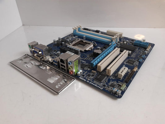 GIGABYTE GA-H61M-D2H-USB3 LGA1155 DDR3 Micro ATX Motherboard With I/O Shield