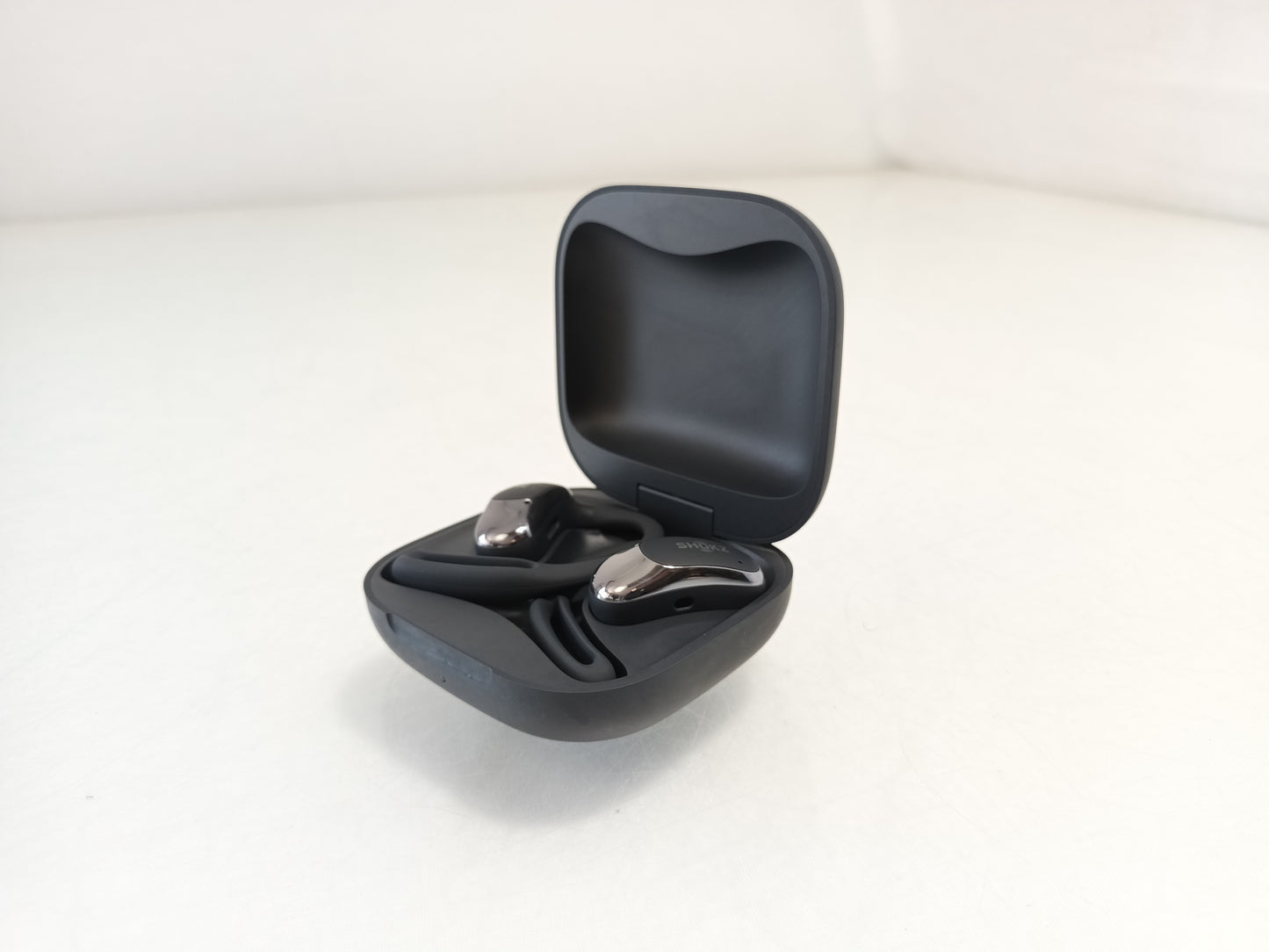 Shokz OpenFit Air Black Wireless Shokz OpenFit Air Black Open-Ear Wireless Bluetooth Earphones with Charging CaseEarphones - With Case