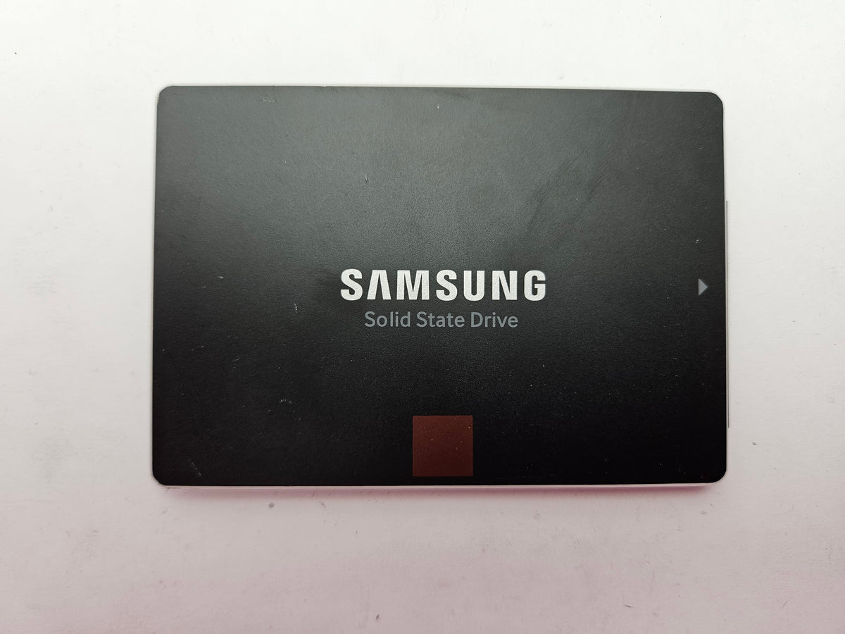 Samsung 850 Pro MZ-7KE256 256GB 2.5" Solid State Drive SATA SSD
