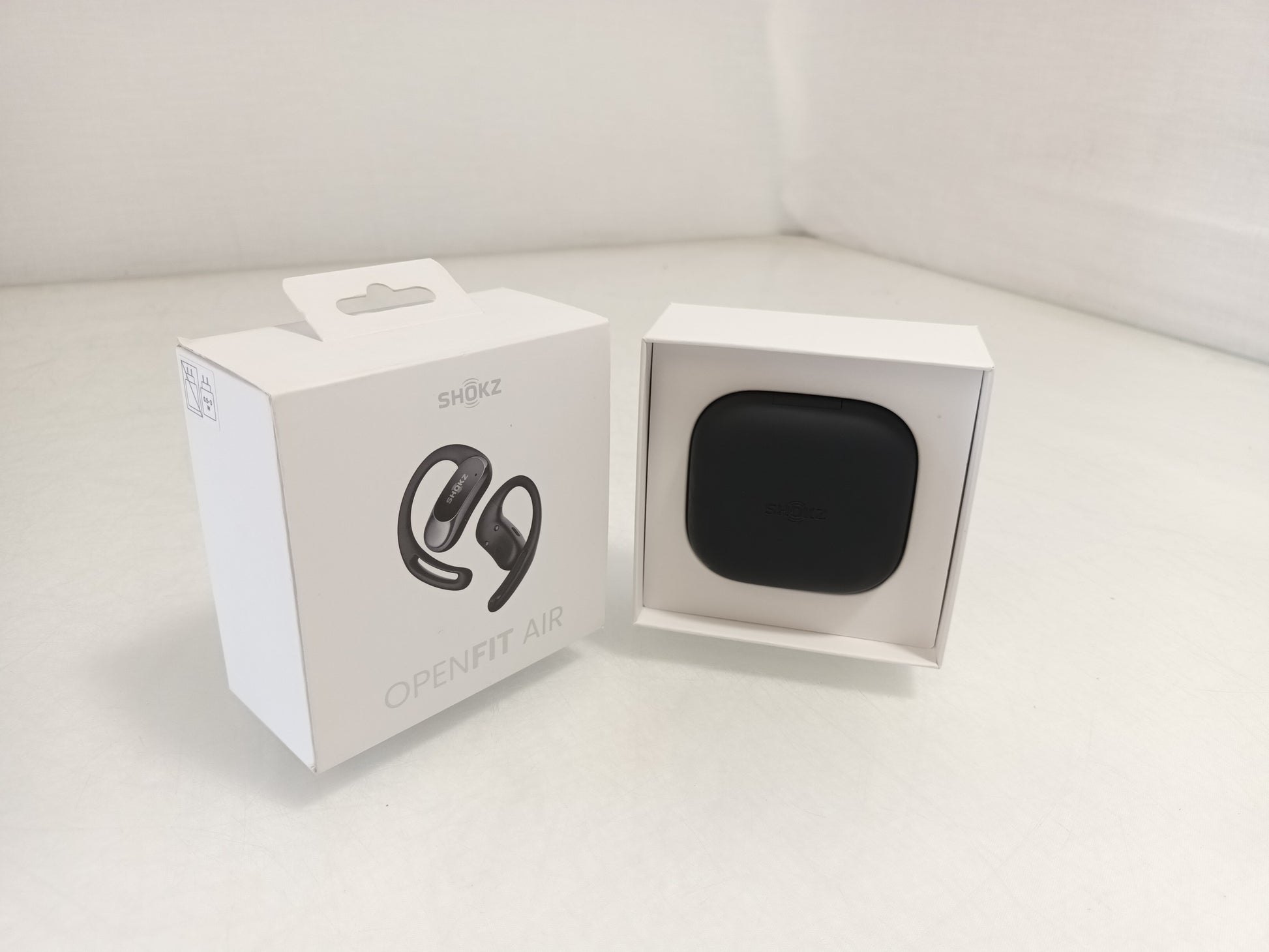Shokz OpenFit Air Black Wireless Shokz OpenFit Air Black Open-Ear Wireless Bluetooth Earphones with Charging CaseEarphones - With Case