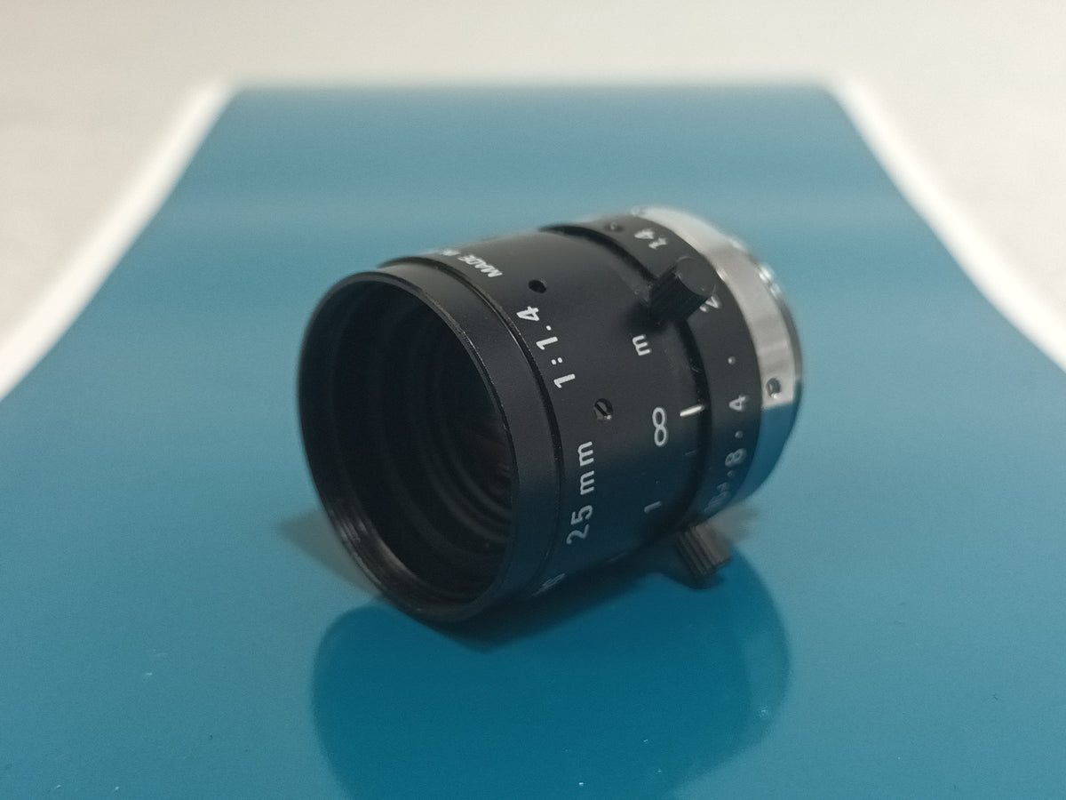 Ricoh FL-CC2514-2M 25mm 1:1.4 C-Mount TV Lens