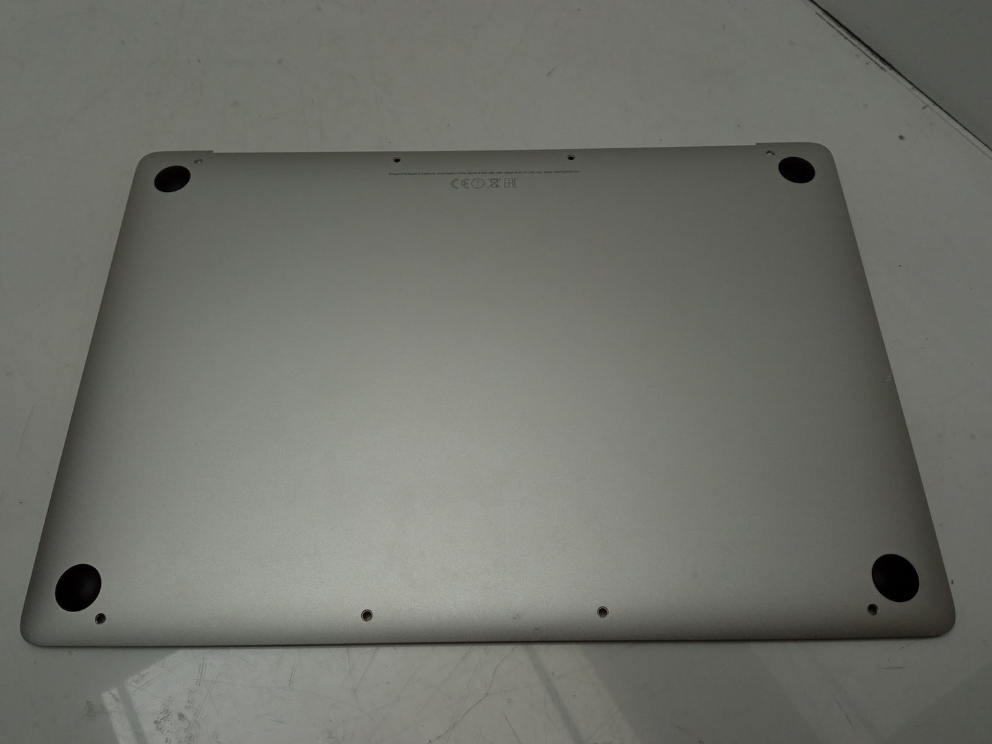 Apple MacBook A1534 Laptop Bottom Panel and Battery 613-02402-A