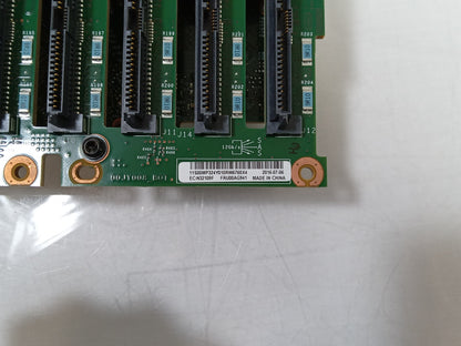 IBM X3650 8x SFF 2.5" SAS Backplane 00AG941