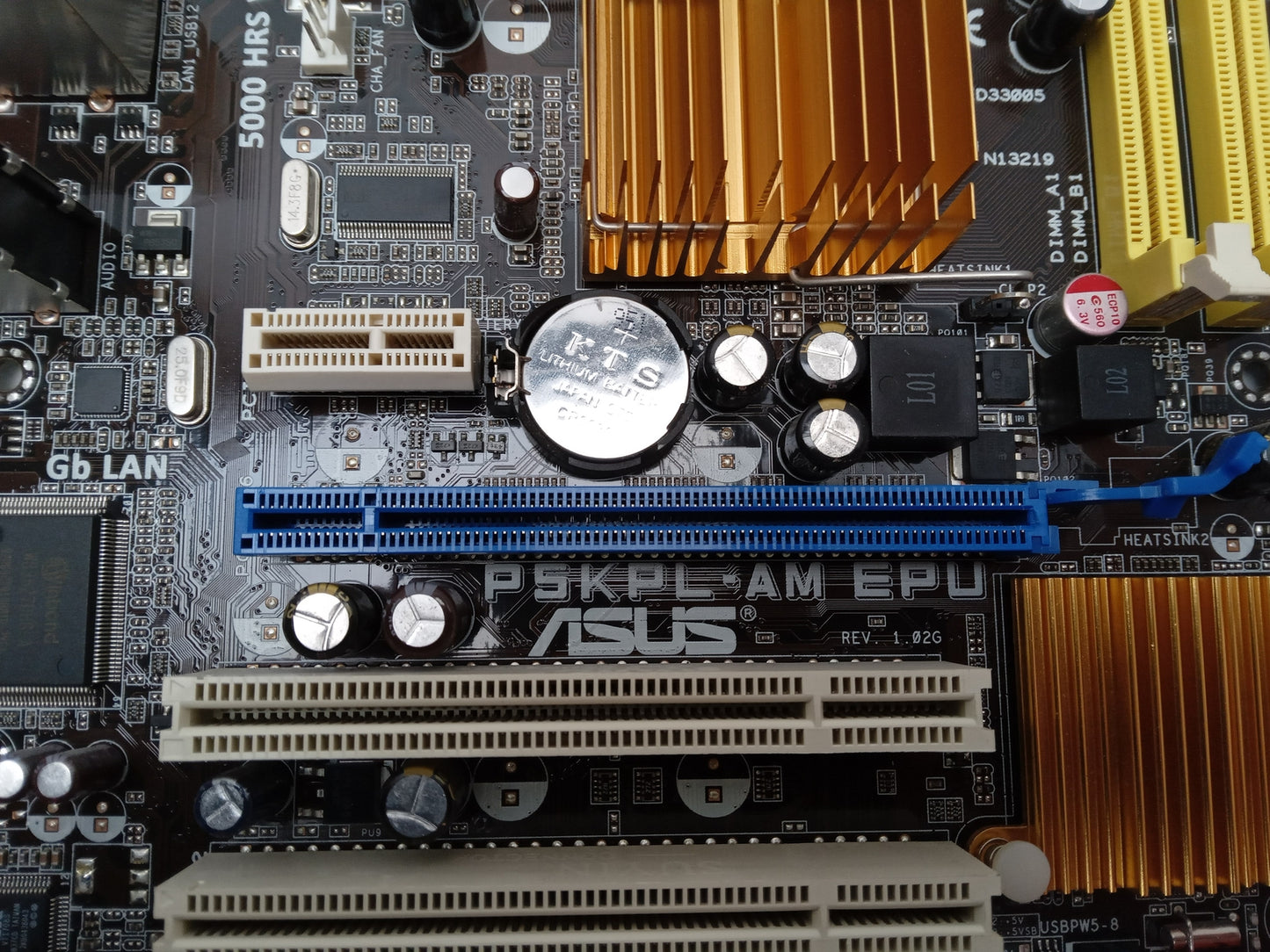 ASUS P5KPL-AM EPU Socket LGA775 DDR2 Micro ATX Motherboard With I/O Shield