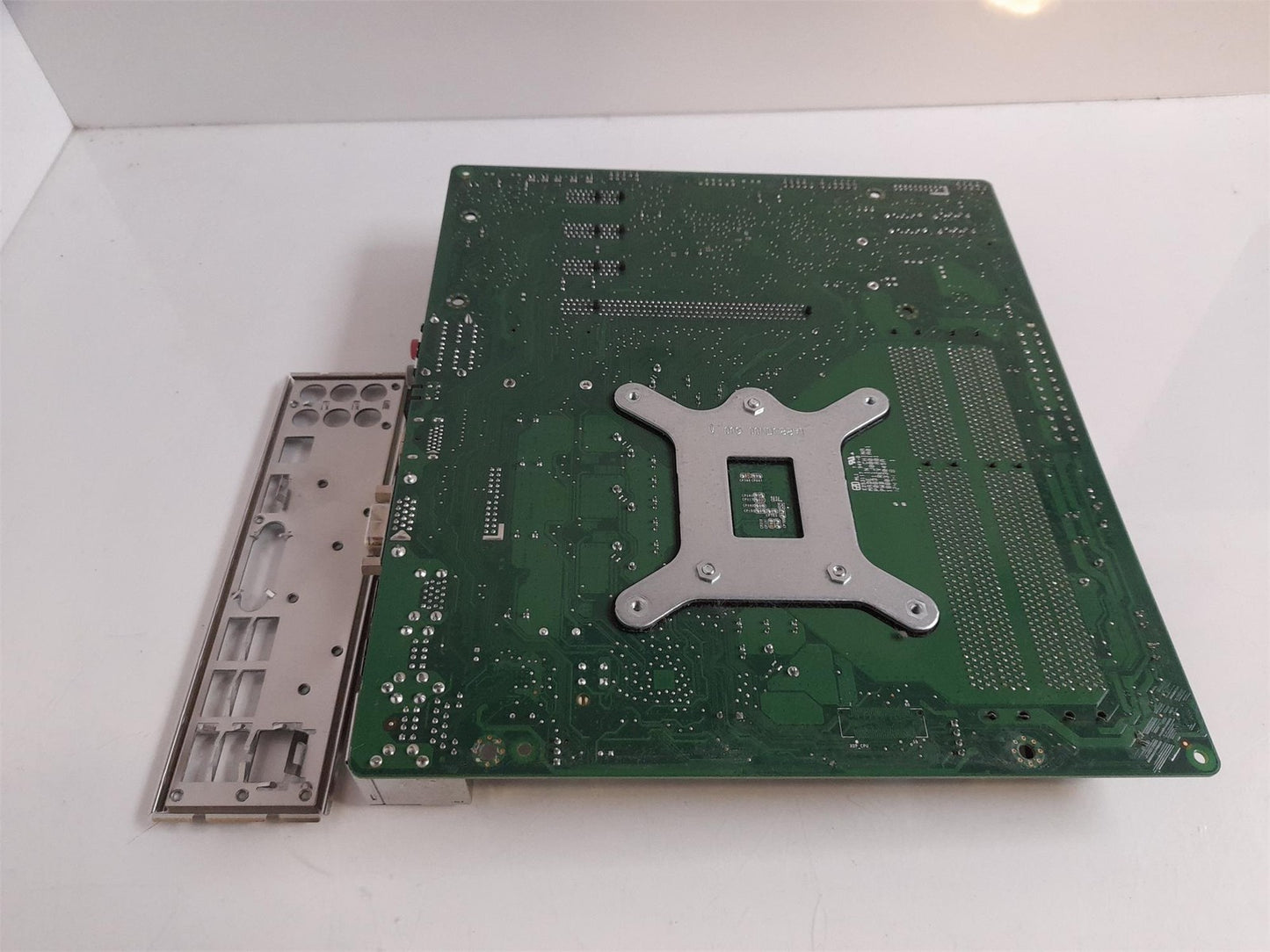 Dell XPS 8500 Vostro 470 Socket LGA1155 Motherboard With I/O Shield 0NW73C NW73C