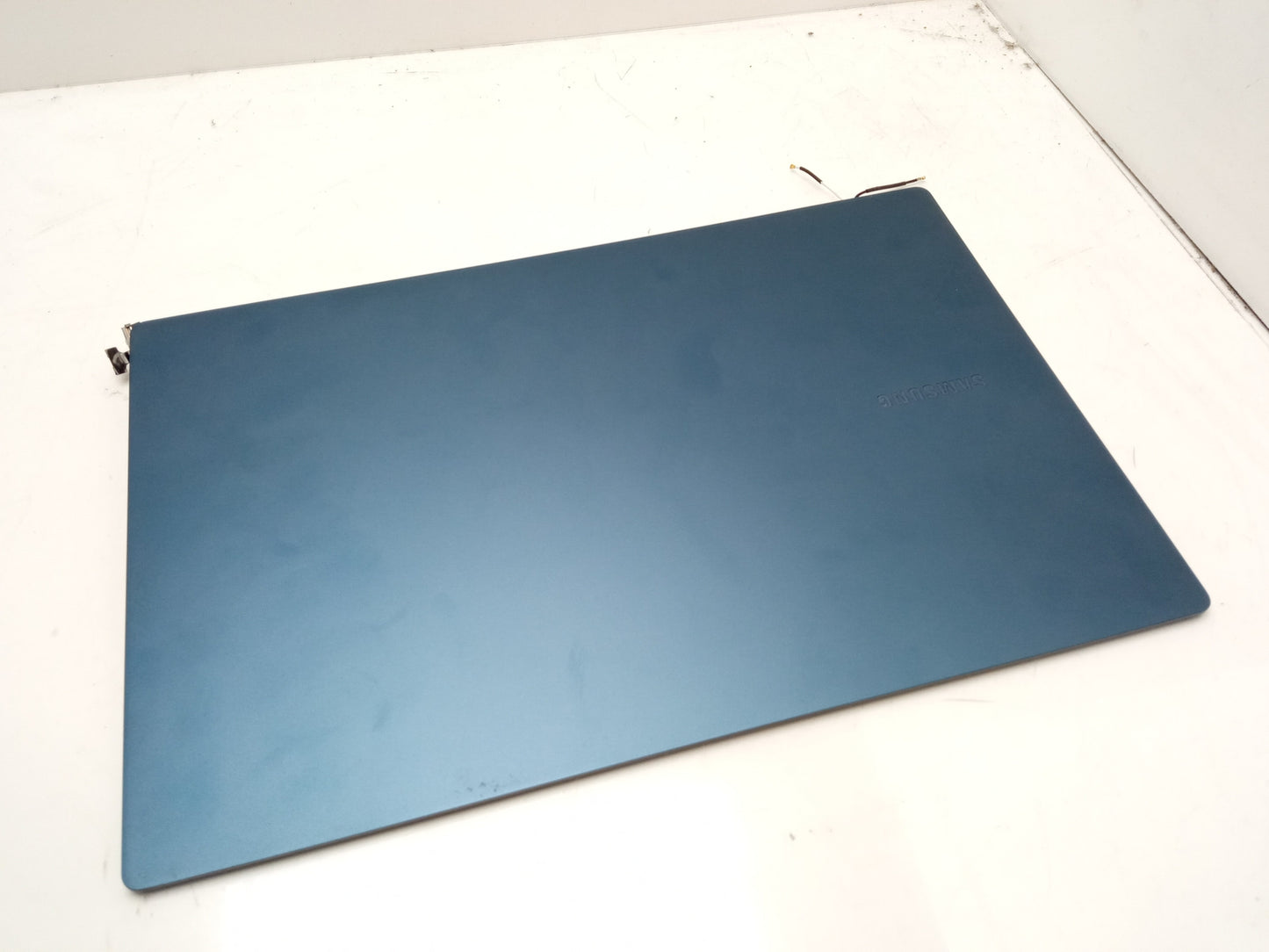 Samsung Galaxy Book Pro NP935XDB 13" Laptop Replacement LCD Display Assembly