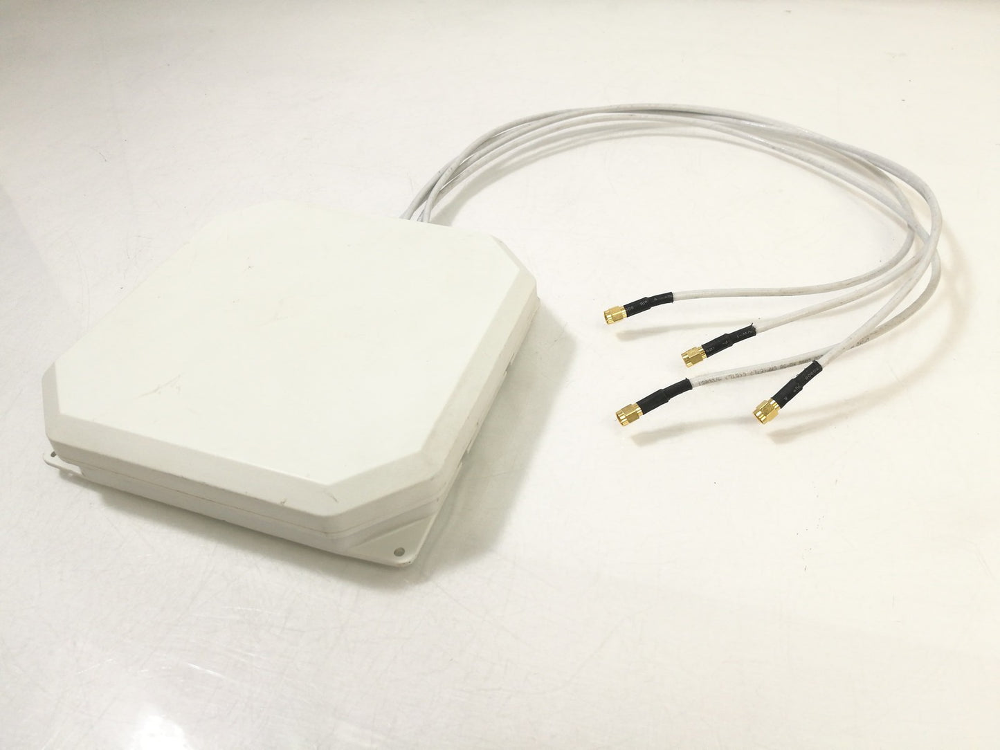 Aruba Networking AP-ANT-45 Outdoor MIMO Antenna