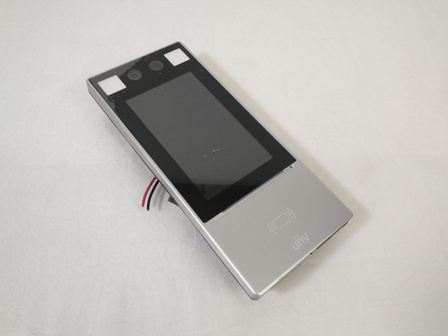 Uniview OET-213H-BTS1 UNV Face Recognition Terminal