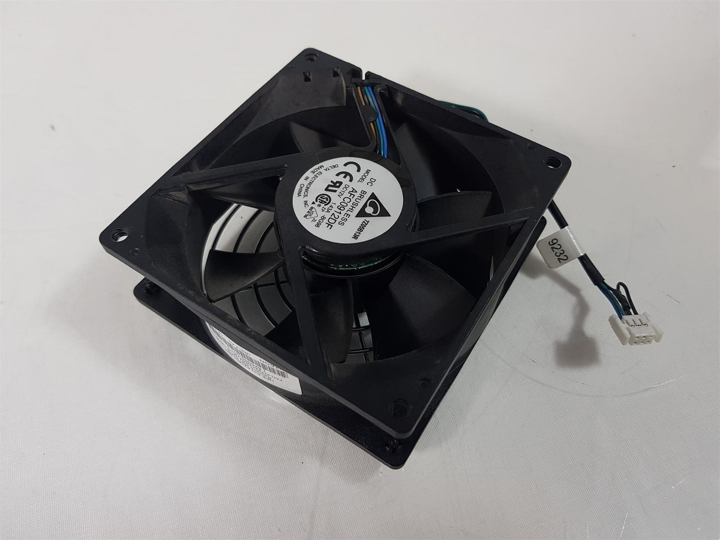 HP ML30 G9 90mm Server Cooling Fan 825095-001 821801-001