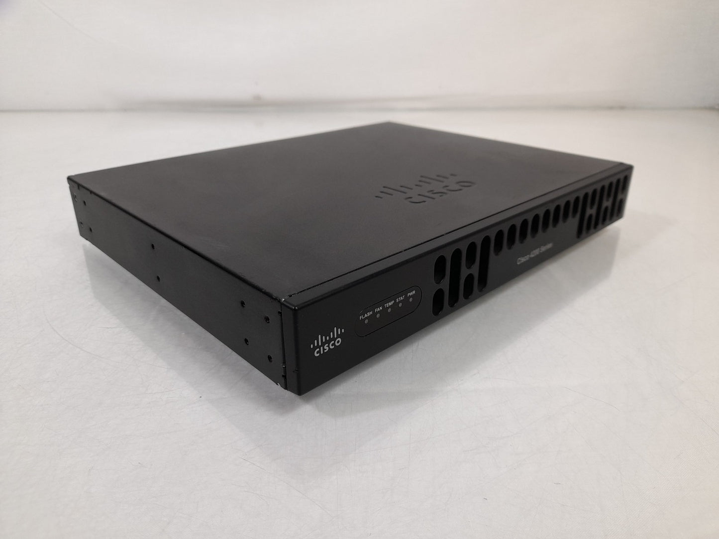 Cisco ISR4221/K9 V02 4200 Series Integrated Service Router - No PSU
