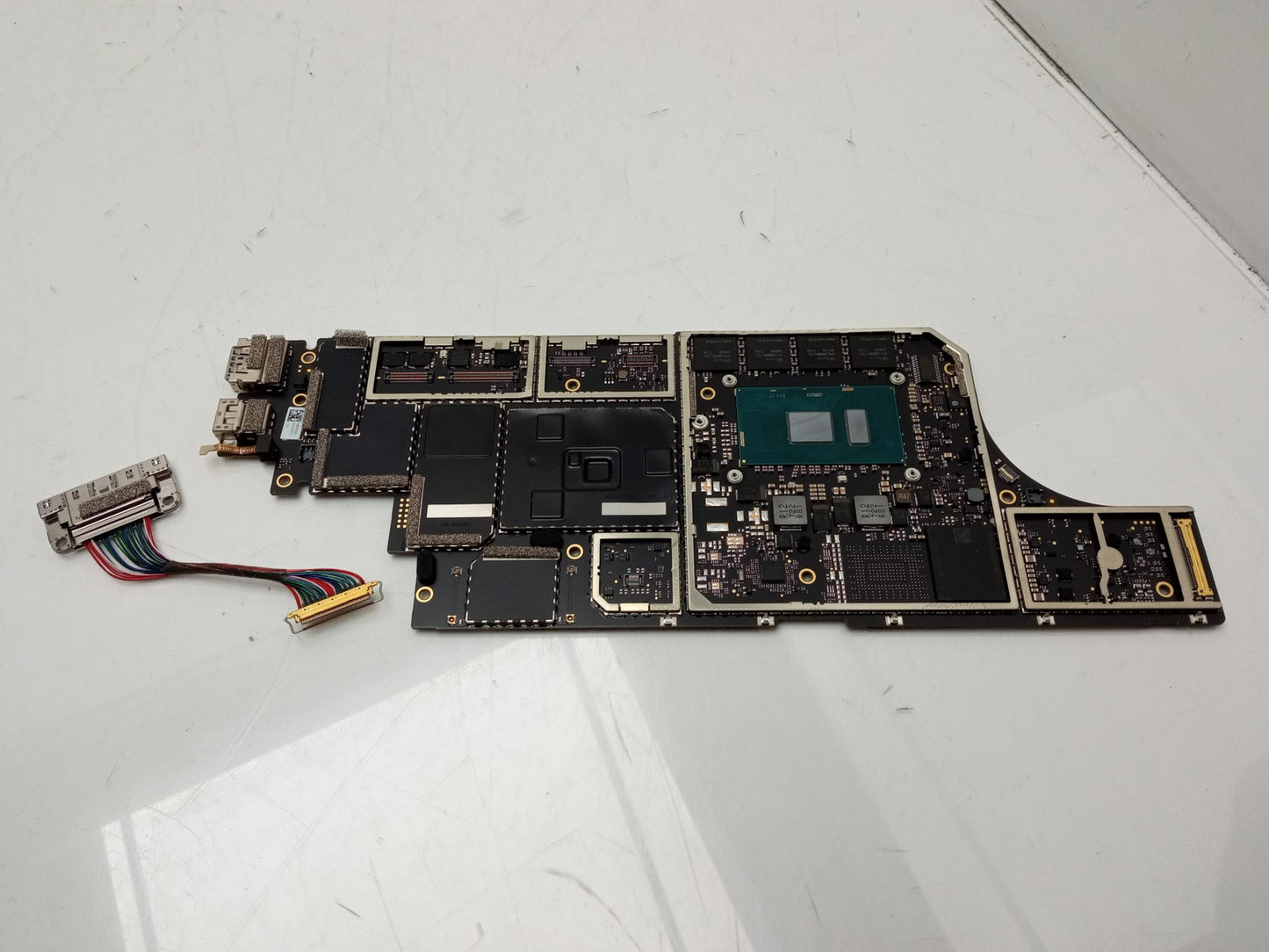 Microsoft Surface 1769 Laptop Motherboard i5-7200U 2.50 GHz CPU M1029273-001