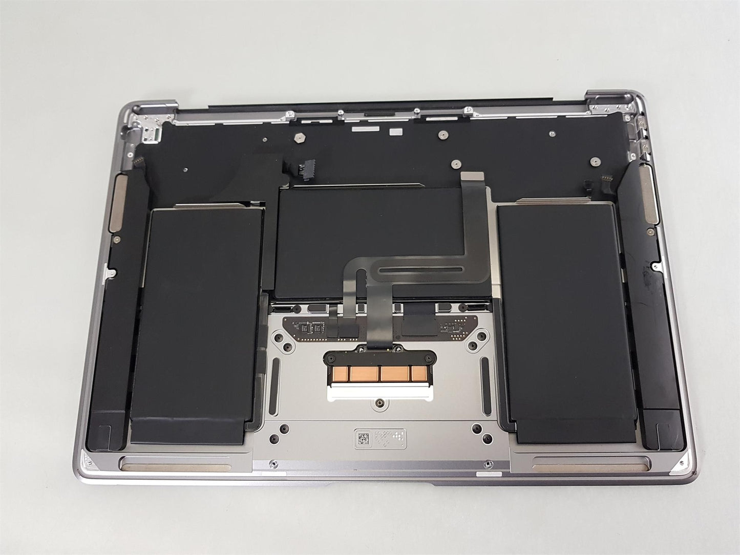 Apple MacBook Air A2179 13 Inch Laptop Palmrest Touchpad Battery Assembly