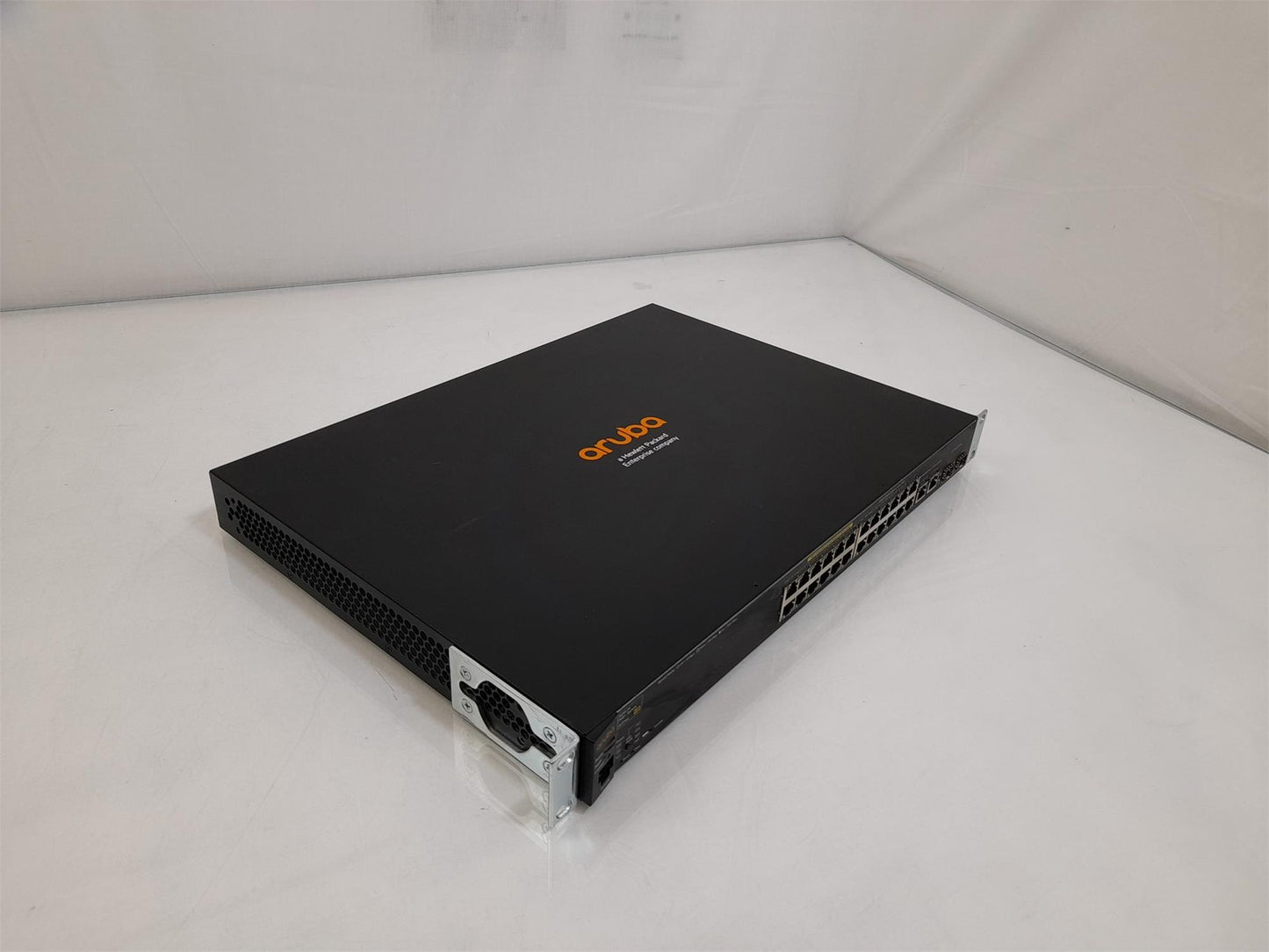 Aruba 2530-24 PoE+ Switch J9779A Network Switch - With rack mounts