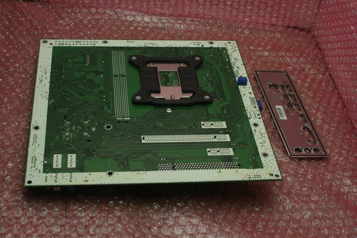 Dell Inspiron 3000 Socket LGA1150 Motherboard With I/O Shield 088DT1 88DT1