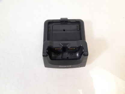 Honeywell Dolphin CT50LUN Barcode Scanner & Docking Station - Android OS
