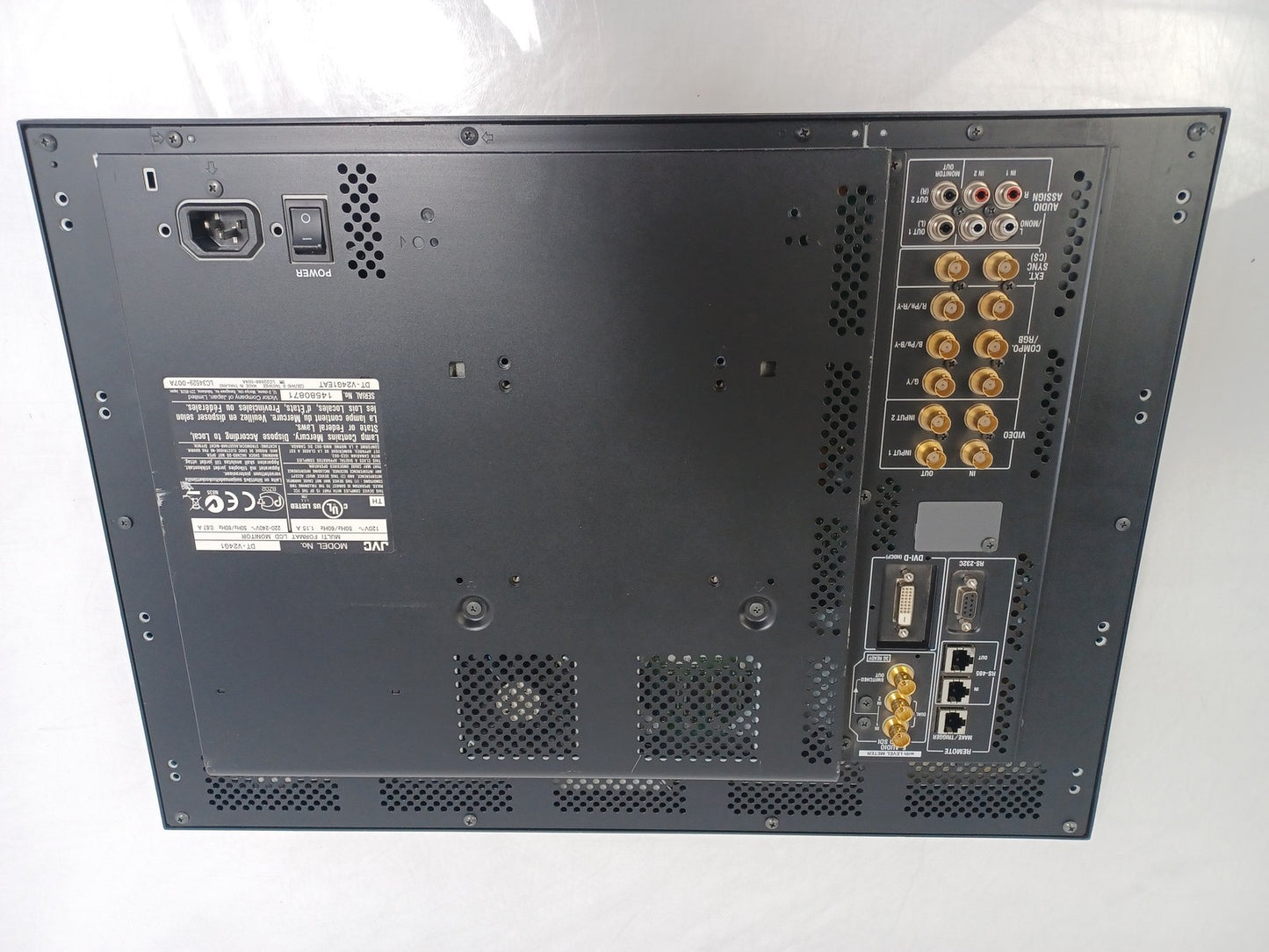 JVC DT-V24G1 HD Multiformat 24" 1920x1080 Broadcast LCD Monitor - Scratched