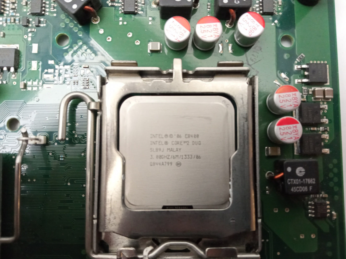 Fujitsu Siemens Socket LGA775 DDR2 ATX Motherboard and I/O Shield D2608-A11 GS 2