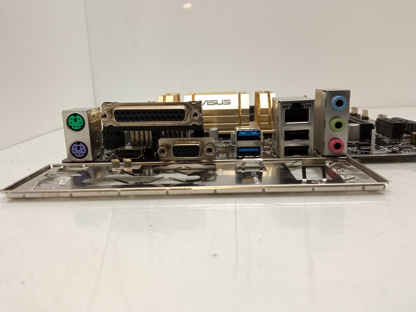 ASUS N3050M-E Intel Celeron N3050 DDR3 MicroATX Motherboard With I/O Shield