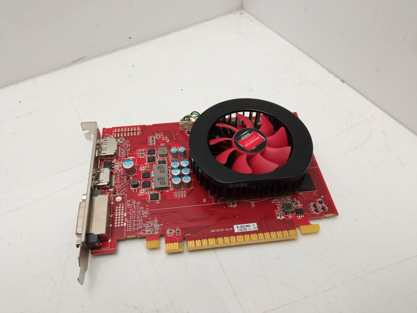 Dell AMD Radeon R9 360 2GB DDR5 PCIe Video Graphics Card 01MPR3 1MPR3