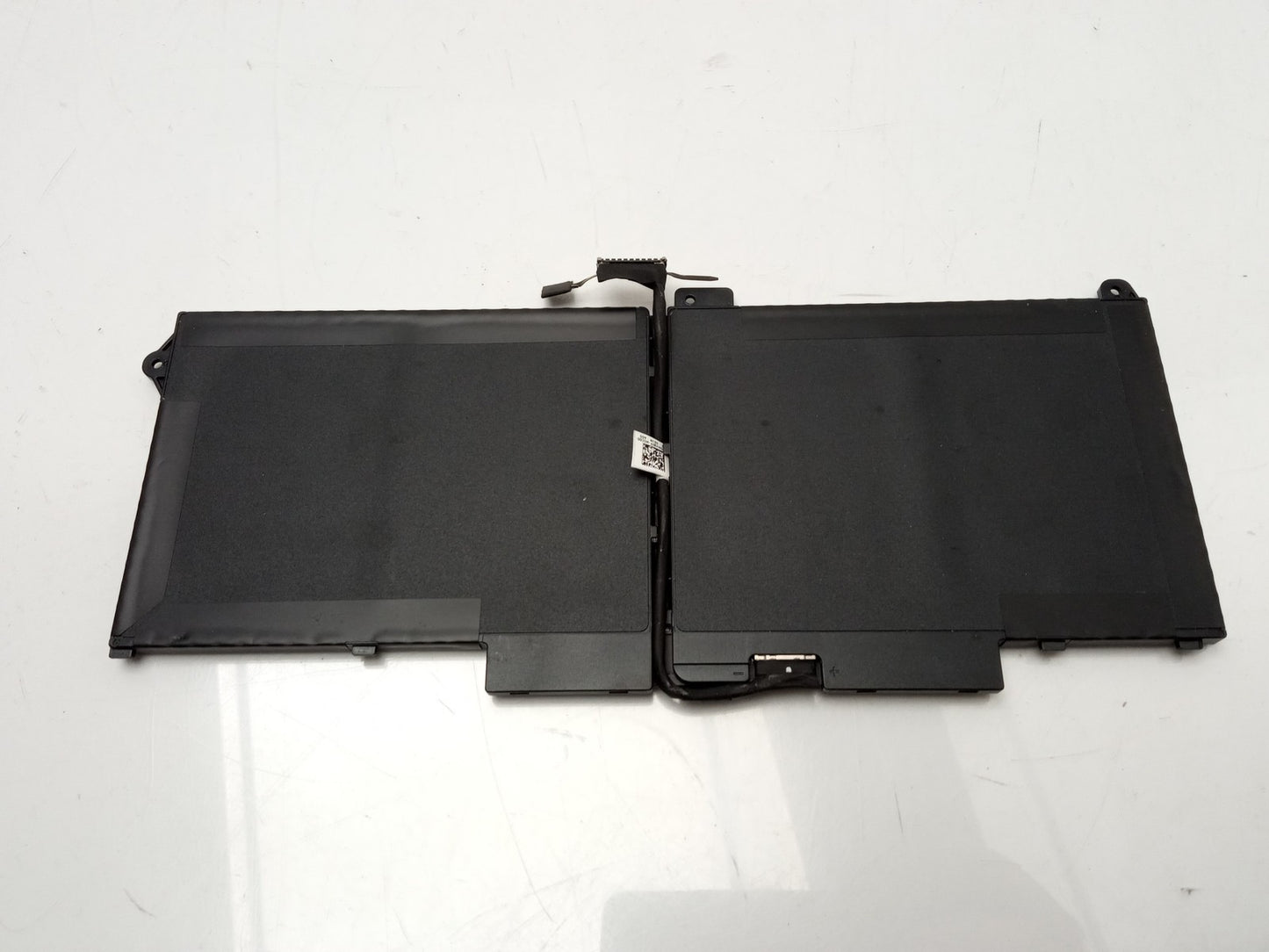 Dell 63Wh 15.2V 3941mAh Replacement Laptop Battery RJ40G