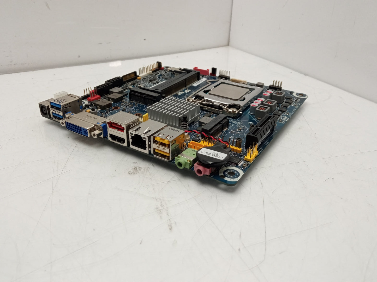 Intel DH61AG DDR3 NanoITX Motherboard With Celeron G1610T 2.30 GHz CPU