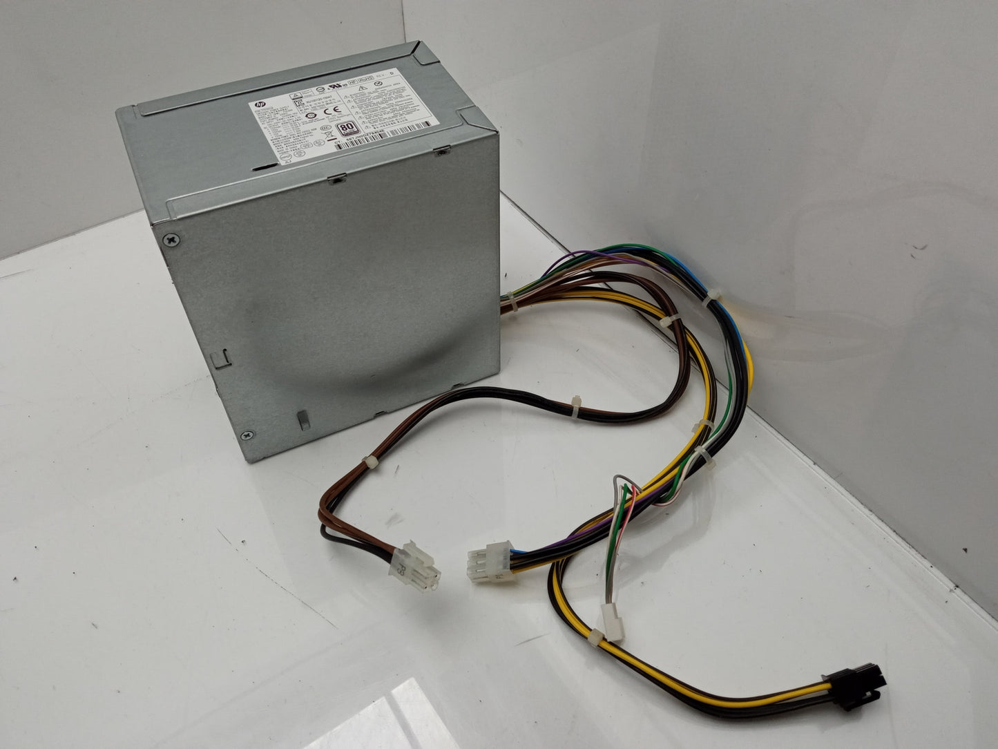 HP Z240 Workstation 400W Power Supply Unit L03088-004 PCE009
