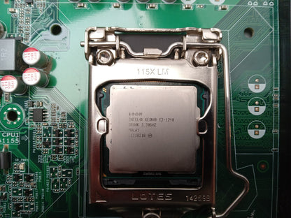 ASUS P8B-E/4L LGA1155 DDR3 ATX Motherboard - With Xeon E3-1240 3.30 GHz CPU