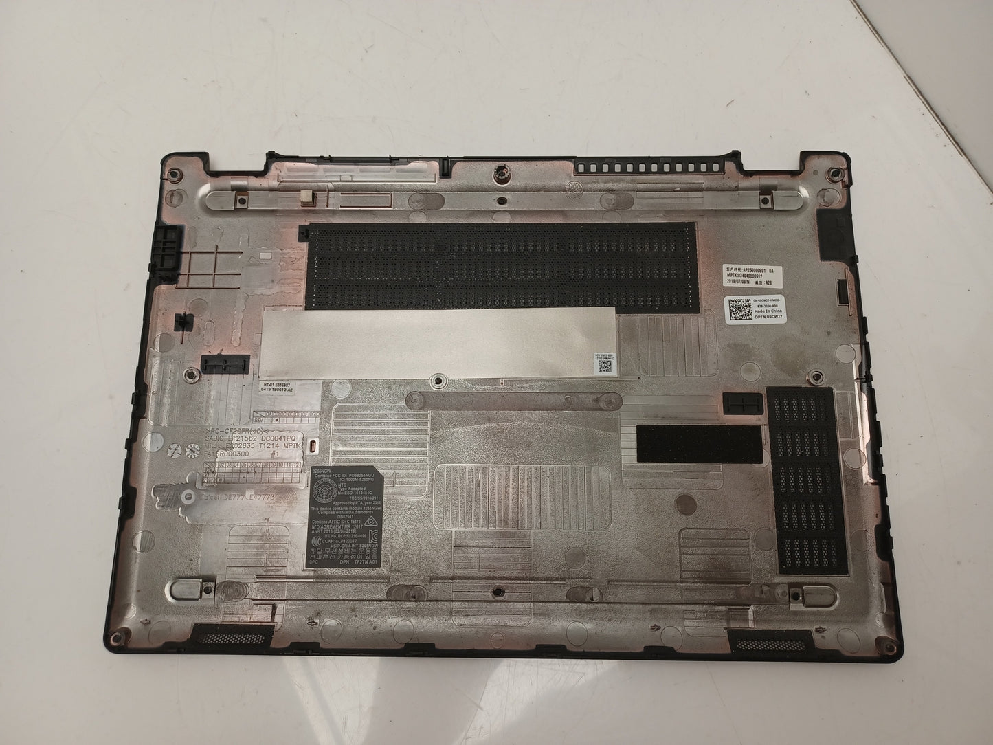 Dell Latitude E5290 Laptop Bottom Chassis Lid Cover 09CWJ7 9CWJ7