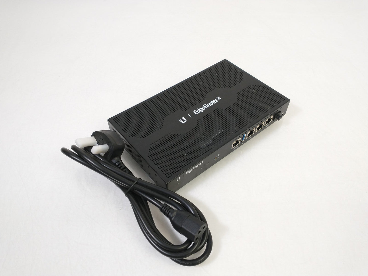 Ubiquiti EdgeRouter ER-4 Managed Gigabit Router