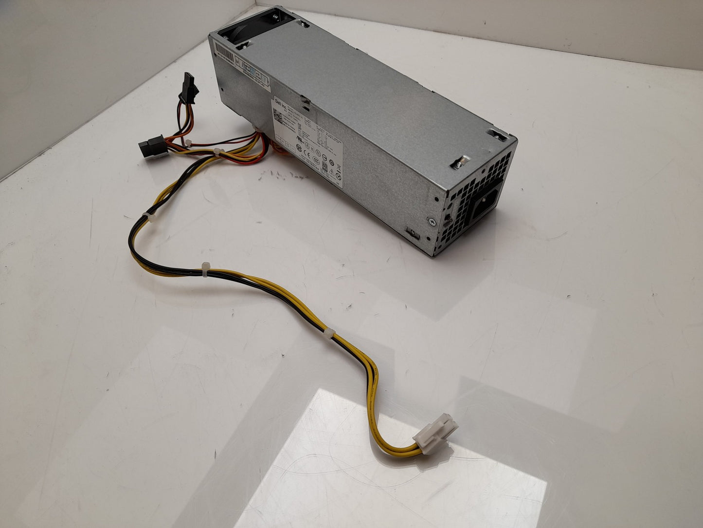 Dell OptiPlex 790 7010 240W Power Supply Unit 0VMRD2 VMRD2