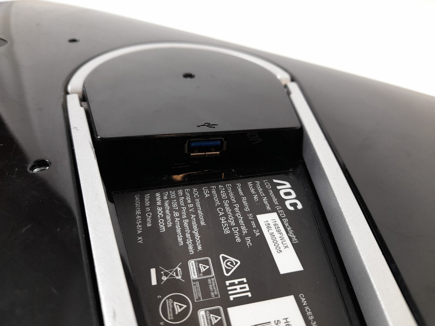 AOC 156LM00005 15.6" 1920 x 1080 LED USB Monitor With Stand