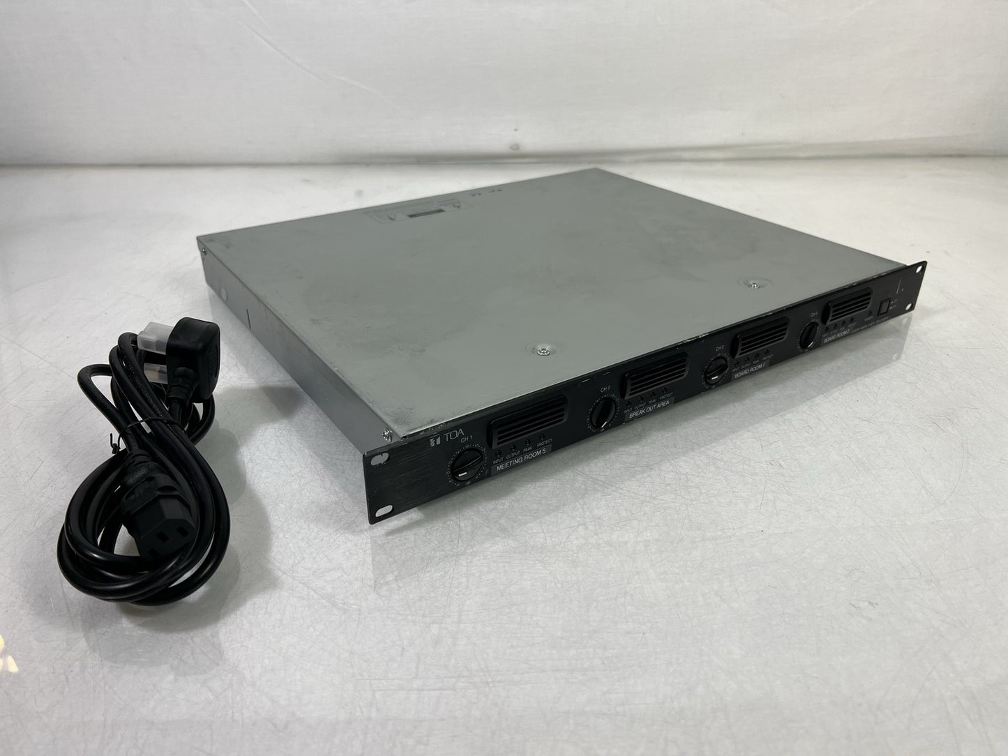 TOA DA-250FH CE 4 Channel Digital Power Amplifier - 4x 250W 100V/40ohm